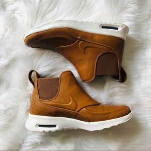 Nike Air Max Shoe Thea Mid Leather Sneaker